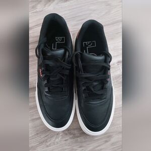Men's Black Sneakers